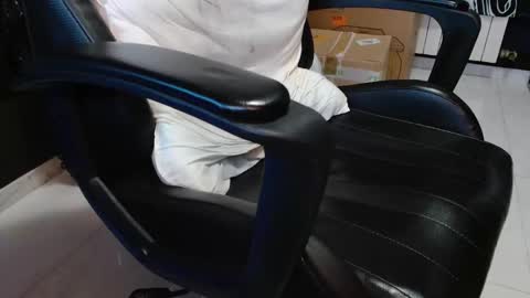 Snapshot of cafetabac chatting on January 11, 6:01 pm cafetabac online show from January 11, 6:01 pm