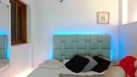 Cailyn Independent model online show from December 2, 1:33 am