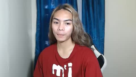 caitessa_bellemoir online show from March 31, 2:35 am