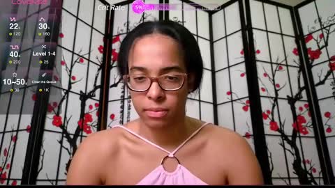 Snapshot of caitlincoxxx chatting on December 10, 11:00 am Caitlins Coxxx online show from December 10, 11:00 am