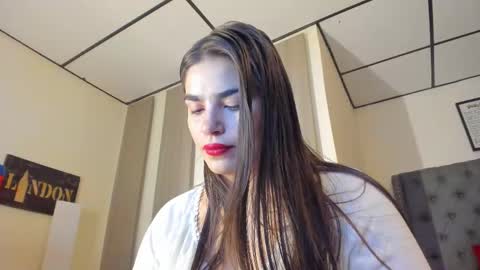 caitlingomez0 online show from December 23, 11:08 am