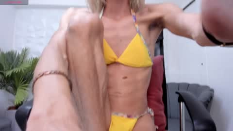 Snapshot of caitlyn_jones chatting on January 10, 11:29 pm Caitlyn online show from January 10, 11:29 pm