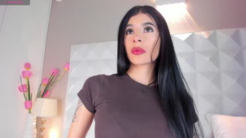 Caitlyn  online show from February 3, 5:03 pm