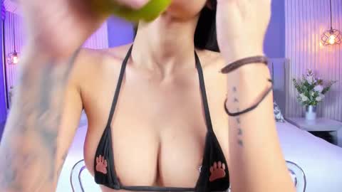 Caitlyn  online show from October 14, 10:54 pm