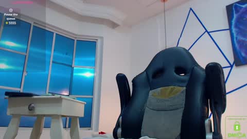 Valerio  online show from December 15, 4:18 am