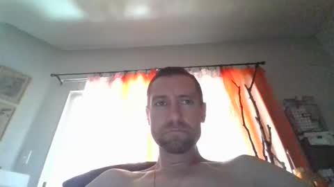 calbry82 online show from March 27, 6:29 pm