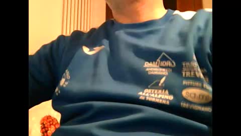 Snapshot of caldoski chatting on November 5, 5:40 am caldoski online show from November 5, 5:40 am