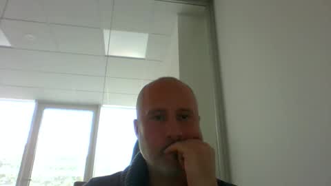 caldoski online show from May 7, 11:26 am