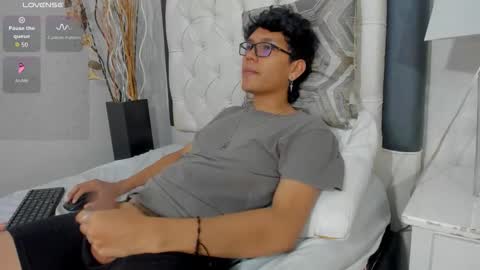 Maikol Steve online show from March 26, 7:08 pm