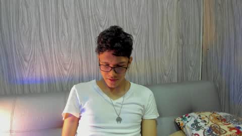 Maikol Steve online show from April 1, 6:49 pm