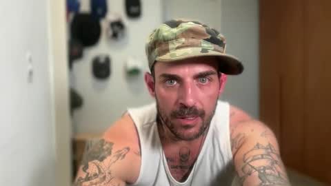 Snapshot of californiabrazilian chatting on March 2, 1:08 am CaliforniaBrazilian online show from March 2, 1:08 am