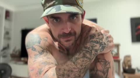 Snapshot of californiabrazilian chatting on March 10, 4:28 am CaliforniaBrazilian online show from March 10, 4:28 am