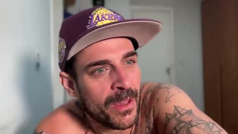 Snapshot of californiabrazilian chatting on March 20, 11:26 am CaliforniaBrazilian online show from March 20, 11:26 am