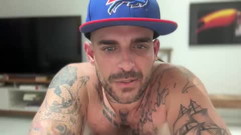 Snapshot of californiabrazilian chatting on April 3, 4:32 am CaliforniaBrazilian online show from April 3, 4:32 am