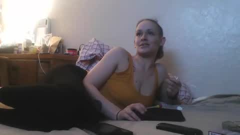 Snapshot of caliibaddie chatting on March 4, 8:57 am caliibaddie online show from March 4, 8:57 am