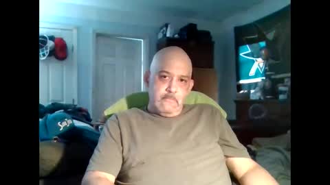 Snapshot of calilatino_ chatting on September 29, 6:35 pm Richard online show from September 29, 6:35 pm