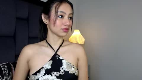 Snapshot of calipso_parisi chatting on March 2, 1:29 pm Calipso Parisi online show from March 2, 1:29 pm