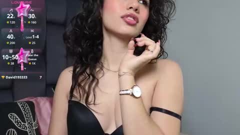 Snapshot of calipso_parisi chatting on March 25, 1:28 pm Calipso Parisi online show from March 25, 1:28 pm