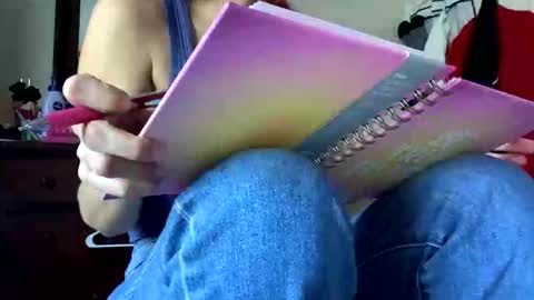 Snapshot of calishop1 chatting on February 5, 5:17 pm calishop1 online show from February 5, 5:17 pm