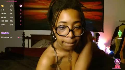 Snapshot of call_me_hedone chatting on April 29, 8:37 pm Hedone online show from April 29, 8:37 pm