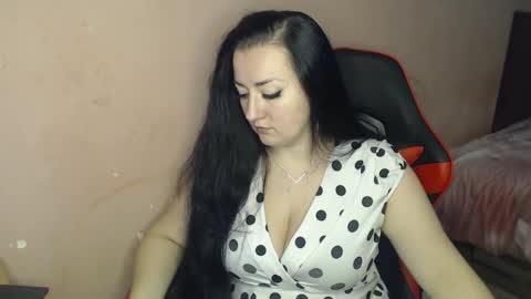 Shaya online show from December 11, 1:17 pm