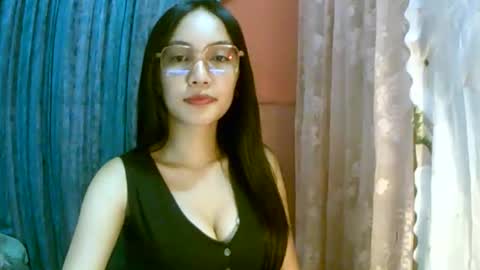Snapshot of calla_freya chatting on September 30, 8:08 am Freya online show from September 30, 8:08 am