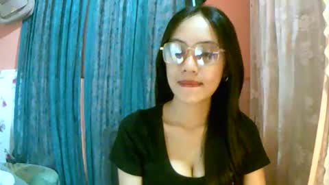 Snapshot of calla_freya chatting on January 7, 10:51 am Freya online show from January 7, 10:51 am