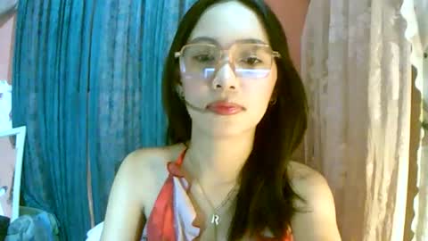 Snapshot of calla_freya chatting on March 2, 6:36 am Freya online show from March 2, 6:36 am