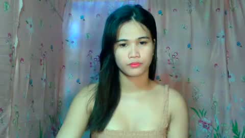 callme_bhea19 online show from July 31, 4:23 am