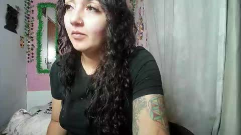 paula online show from February 28, 12:00 am