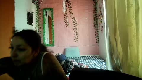 paula online show from May 10, 10:04 pm
