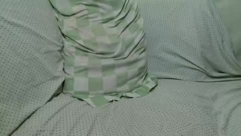 callme_pogs online show from February 25, 7:18 am