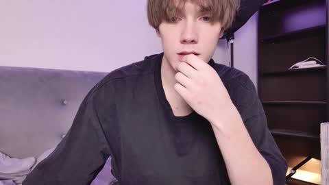 Nick online show from October 19, 9:32 am