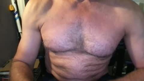 callum5555 online show from July 3, 11:27 am