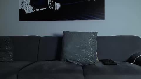 Calvin  online show from September 28, 1:33 am