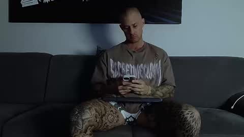 Calvin  online show from September 29, 9:08 pm