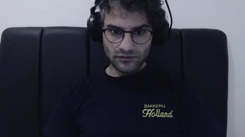 Calvinjohnlad online show from December 16, 9:46 am