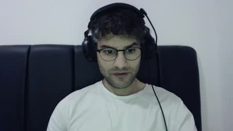 Calvinjohnlad online show from December 25, 2:45 pm