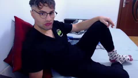 Calvinjohnlad online show from December 31, 2:58 pm