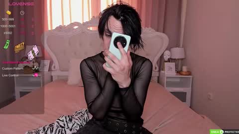 Snapshot of calvinowens chatting on September 24, 3:10 am Calvin Owens online show from September 24, 3:10 am