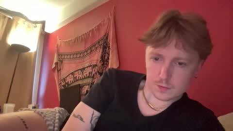 Snapshot of calvinwinehouse96 chatting on February 22, 10:14 am calvinwinehouse96 online show from February 22, 10:14 am