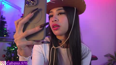 Snapshot of calypso_and_ge1 chatting on December 28, 3:26 pm Calypso and Kayla online show from December 28, 3:26 pm