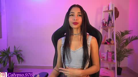 Snapshot of calypso_and_ge1 chatting on January 3, 1:05 am Calypso and Kayla online show from January 3, 1:05 am