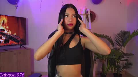 Snapshot of calypso_and_ge1 chatting on January 12, 5:33 pm Calypso and Kayla online show from January 12, 5:33 pm