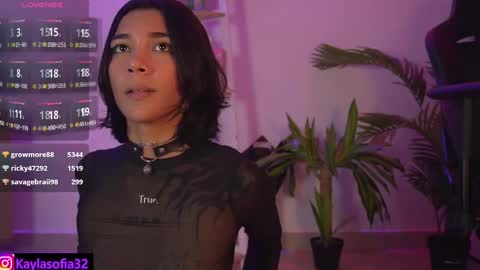 Snapshot of calypso_and_ge1 chatting on February 18, 6:26 am Calypso and Kayla online show from February 18, 6:26 am