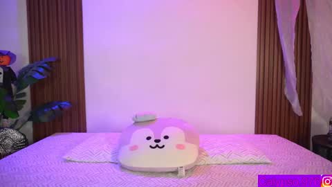 Snapshot of calypso_and_ge1 chatting on October 23, 11:14 pm Calypso and Kayla online show from October 23, 11:14 pm