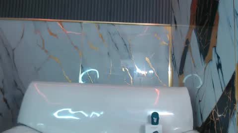 cam_xman online show from December 22, 4:42 am