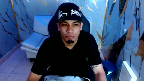 cam_xman online show from June 8, 12:38 pm
