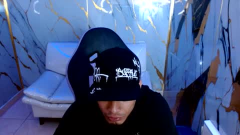 cam_xman online show from June 12, 12:04 pm