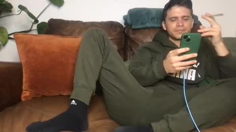 CamDoAttitude online show from November 1, 1:18 am